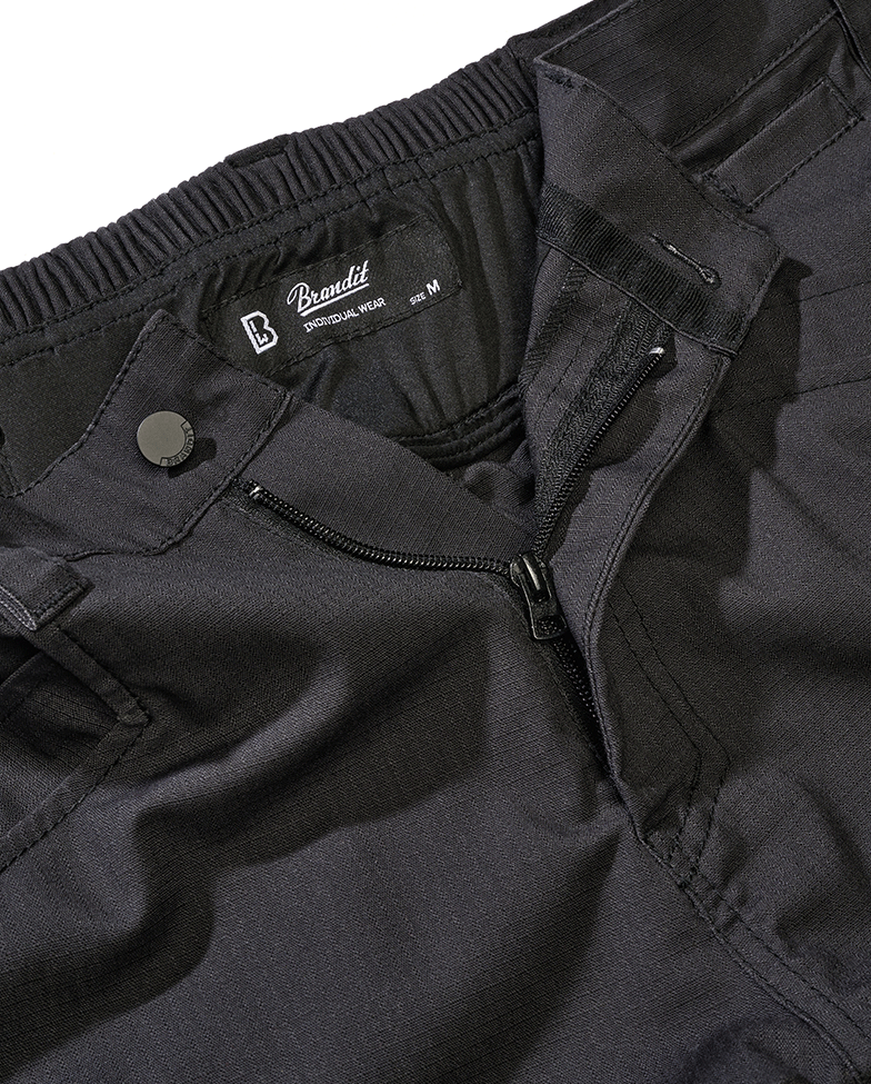 Culoare: Negru