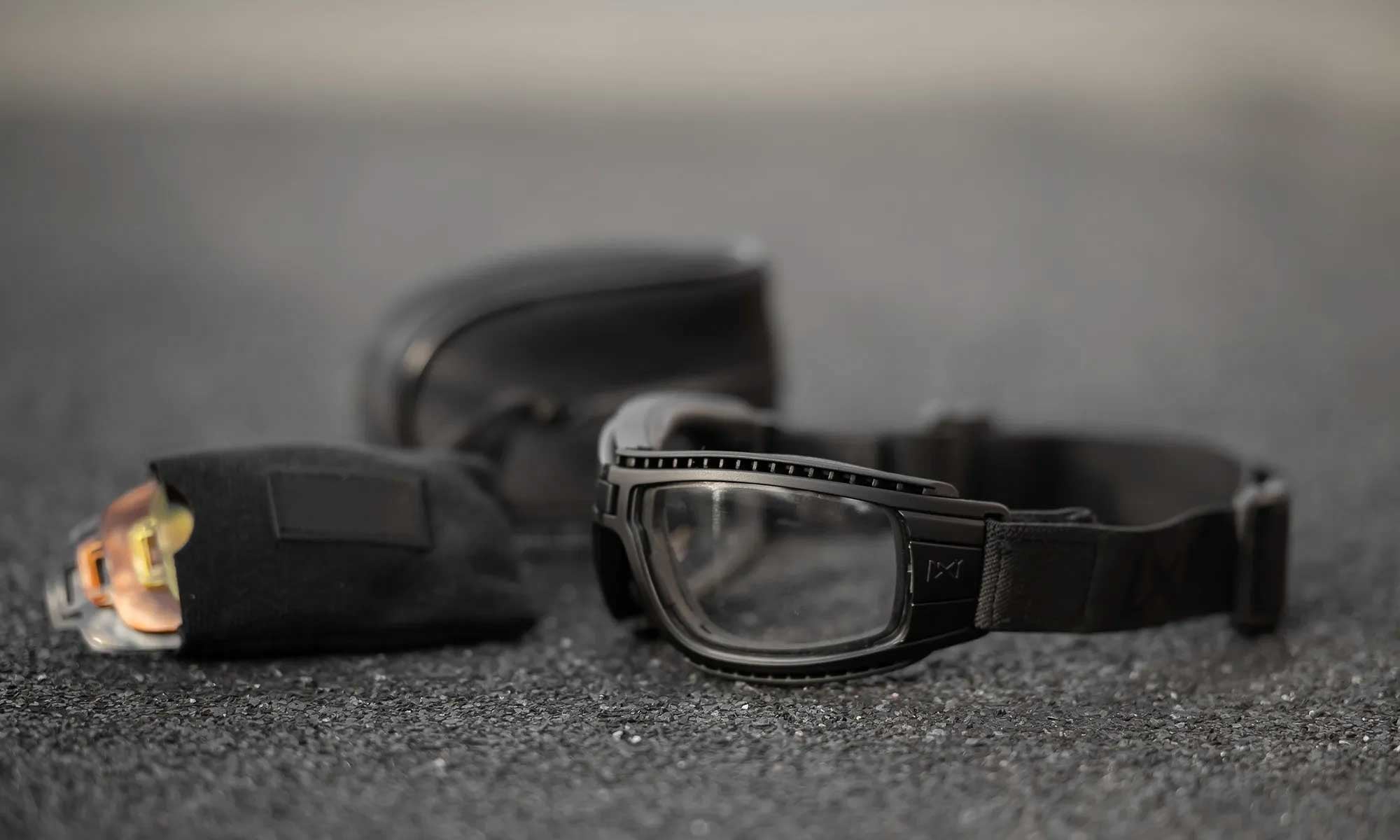 Culoare: Negru