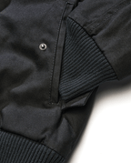 Culoare: Negru