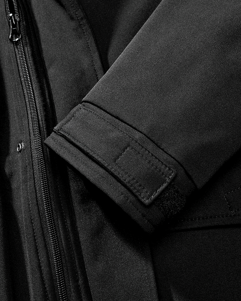 Culoare: Negru