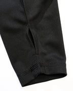 Culoare: Negru