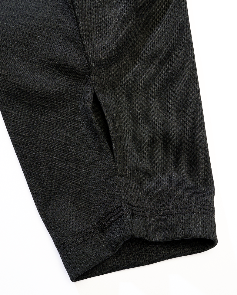 Culoare: Negru