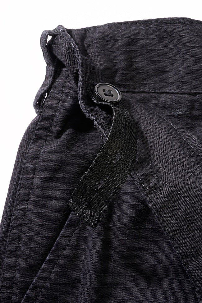 Culoare: Negru