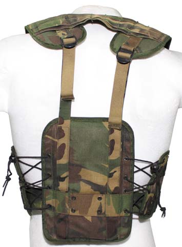 Vesta tactica Tactical Load Bearing cu bretele Armata Olandeza camuflaj NL surplus militar autentic | NECLINTIT
