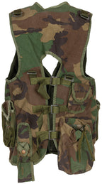 Vesta tactica cu buzunare aplicate Armata Turca, woodland surplus militar autentic | NECLINTIT