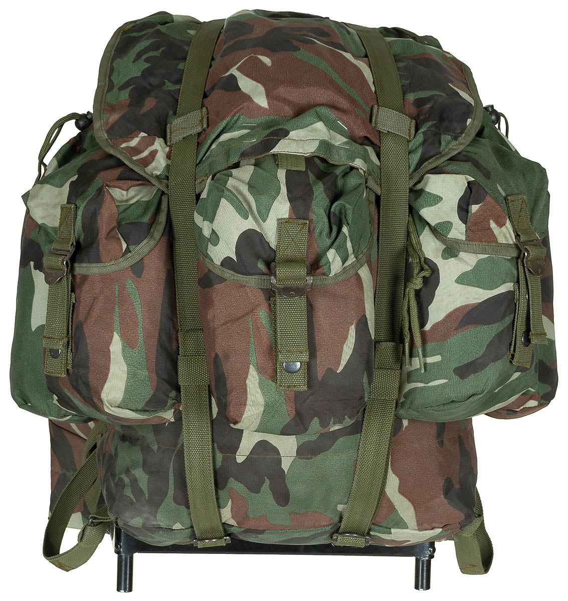 Rucsac militar turcesc camuflaj cu cadru metalic surplus militar autentic