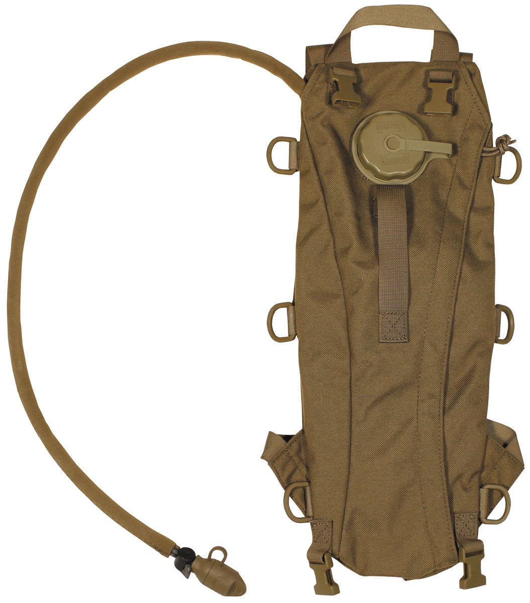 Sistem de hidratare CamelBak Armata Britanica coyote, rezervor TPU 3 L surplus militar autentic | NECLINTIT