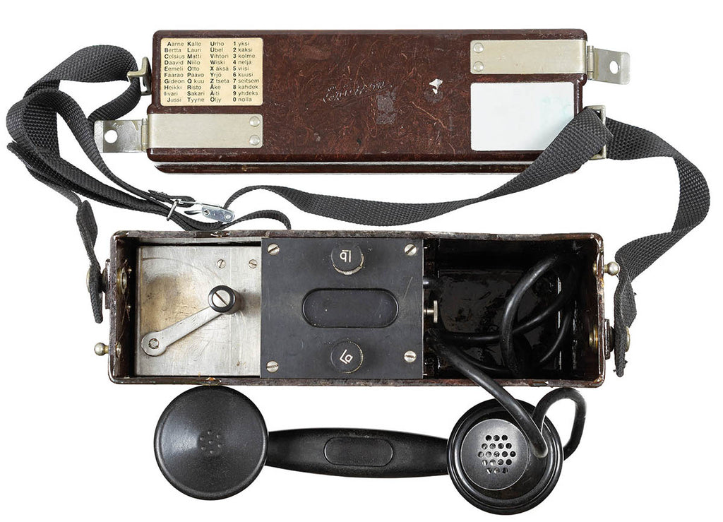 Telefon de campanie finlandez Ericsson surplus militar autentic