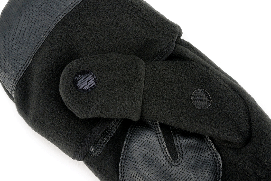 Culoare: Negru