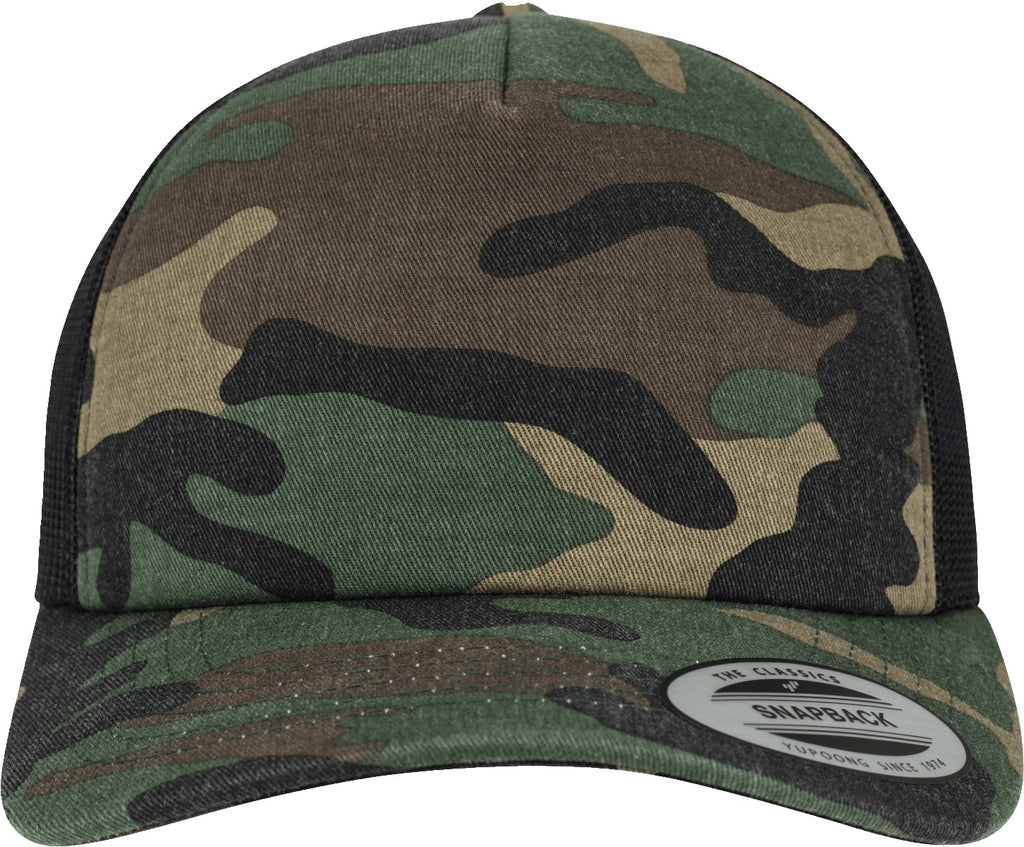Sapca trucker Camo Flexfit cu spate din plasa