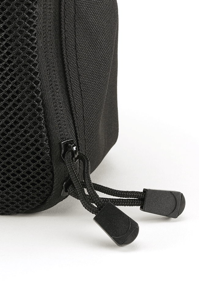 Culoare: Negru