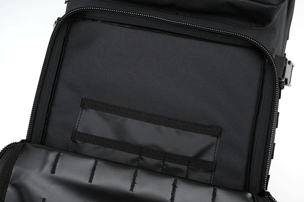 Culoare: Negru