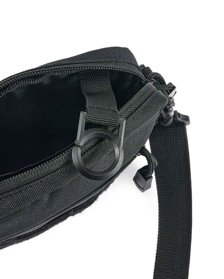 Culoare: Negru