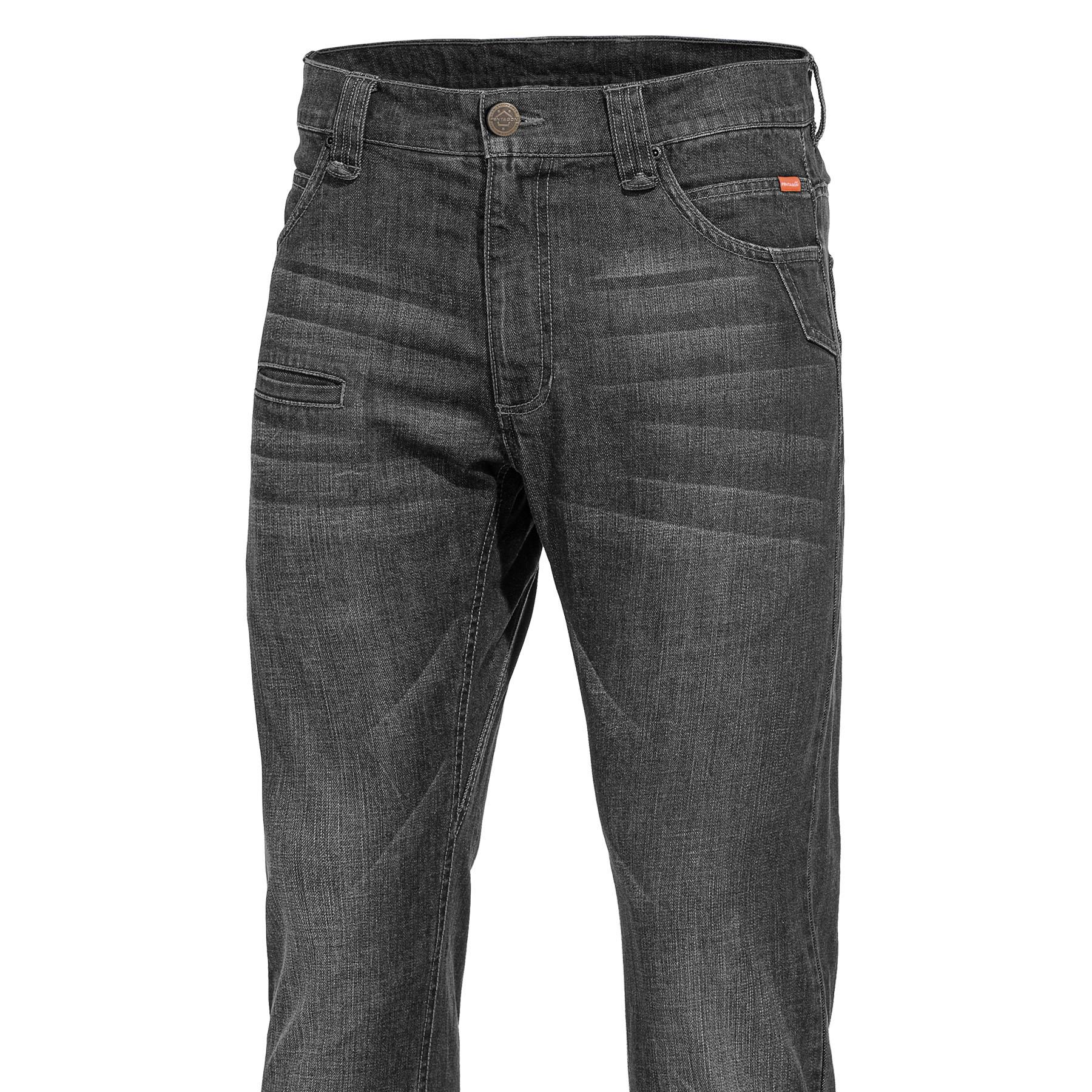 Culoare: Negru
