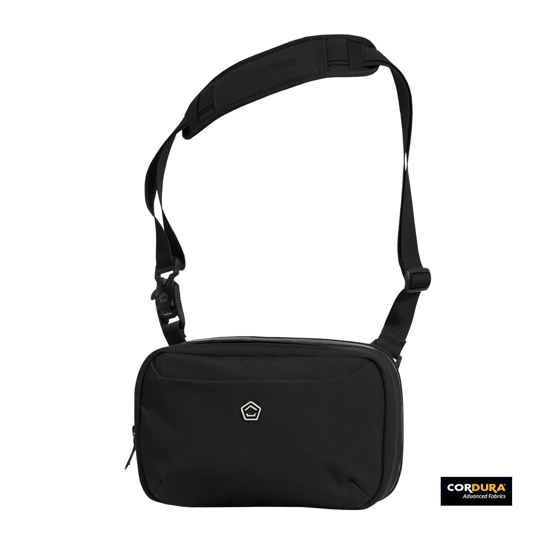 Culoare: Negru