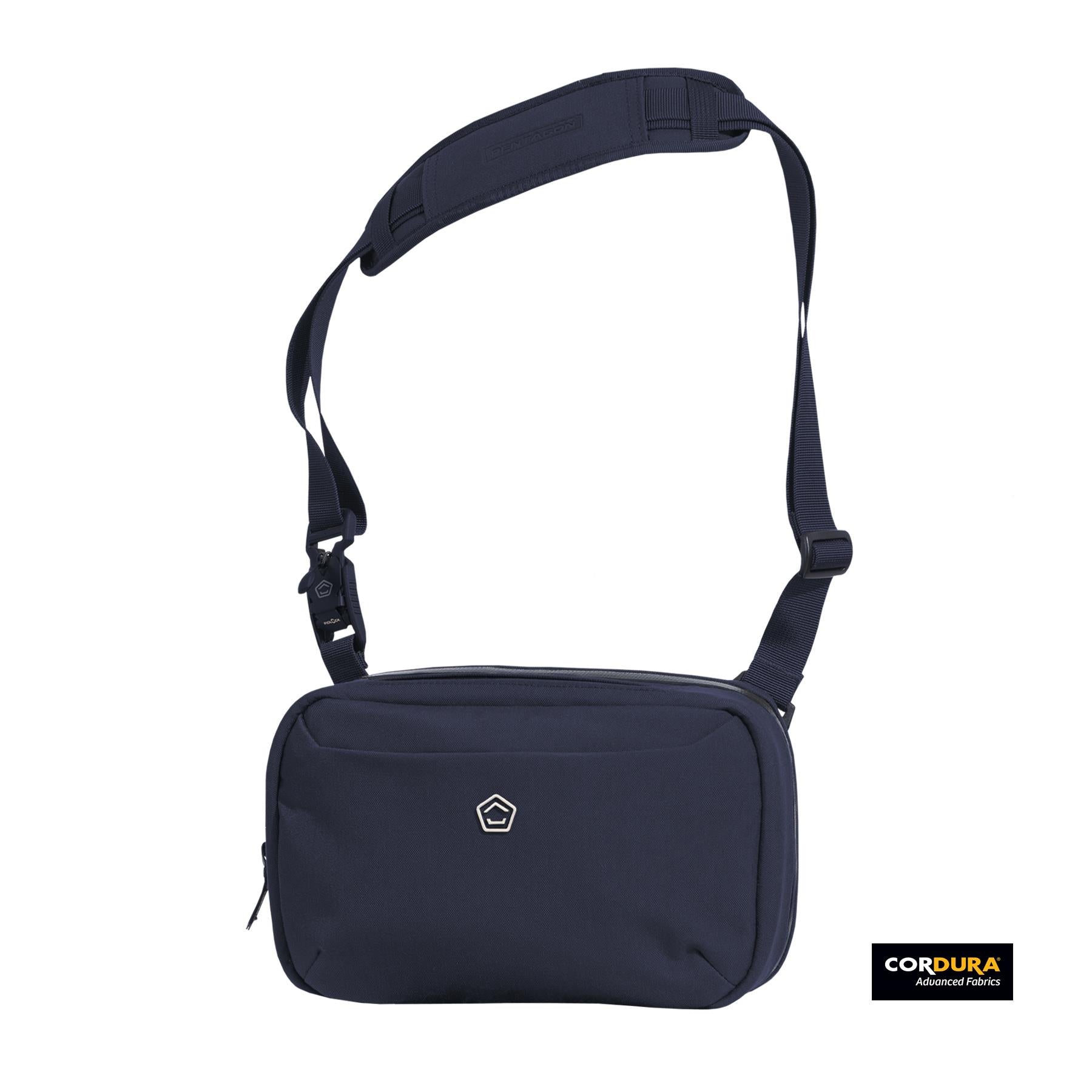 Culoare: Albastru Midnight