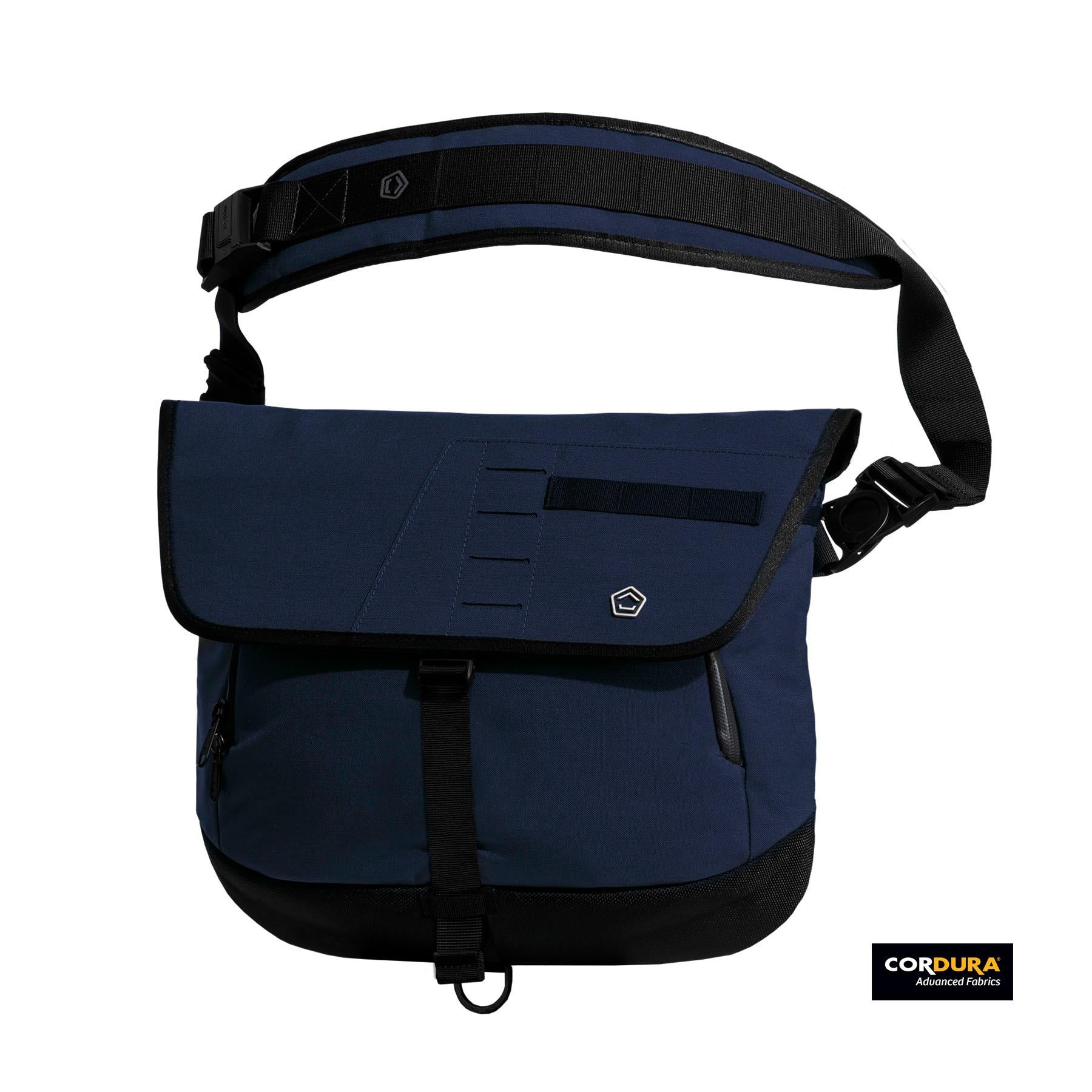 Culoare: Albastru Midnight