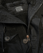 Culoare: Negru