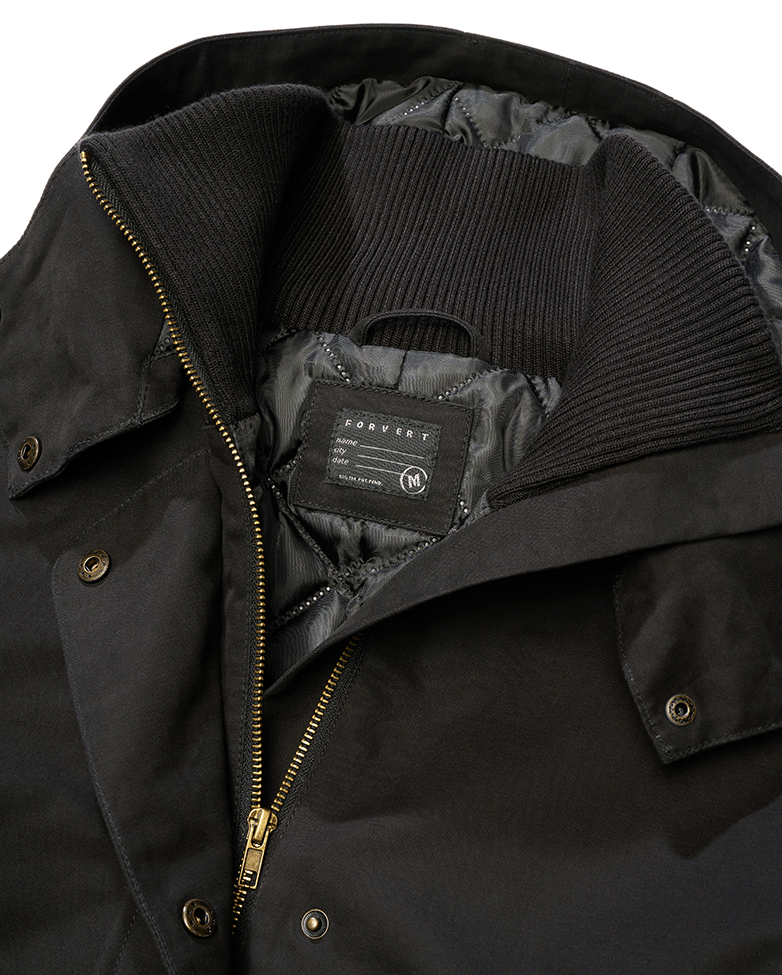 Culoare: Negru