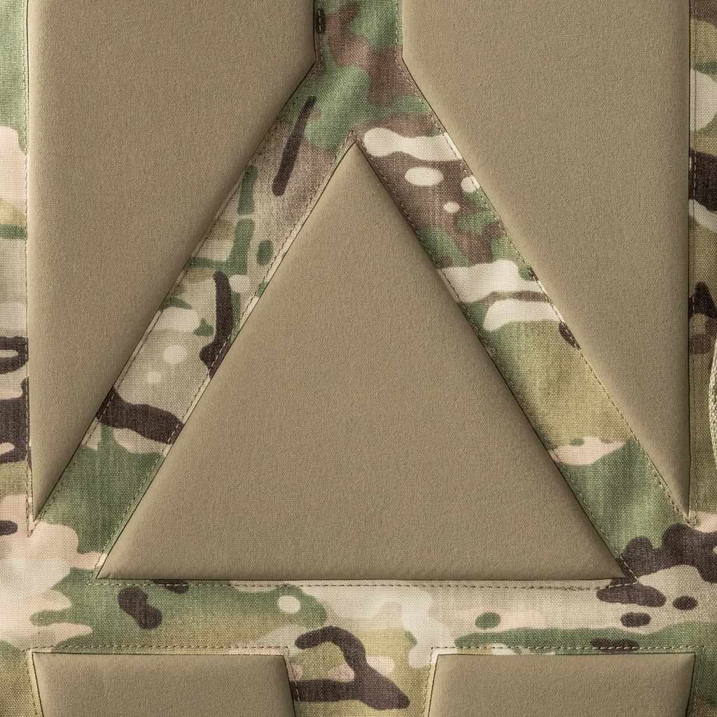 Culoare: MultiCam