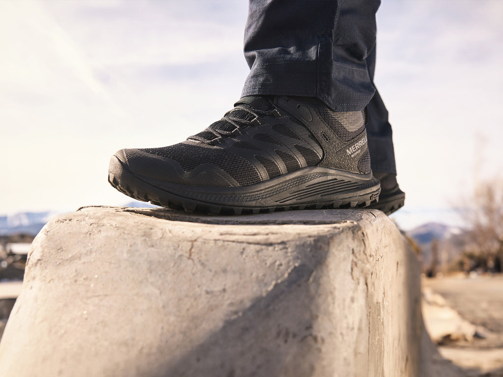 Bocanci tactici Nova 3 Tactical Mid Waterproof Black Merrell