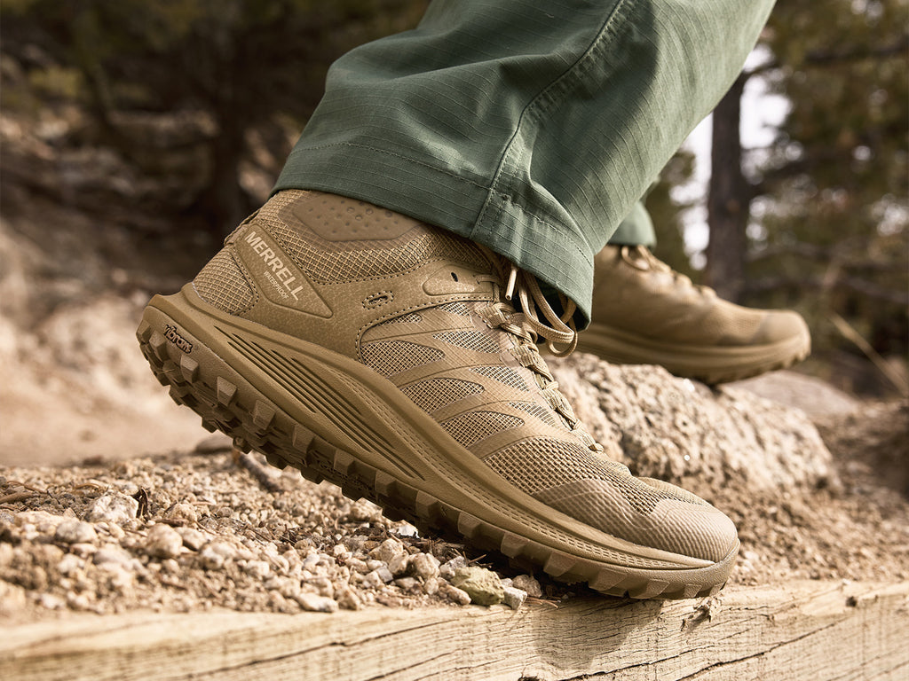 Bocanci tactici Nova 3 Tactical Mid Waterproof Coyote Merrell