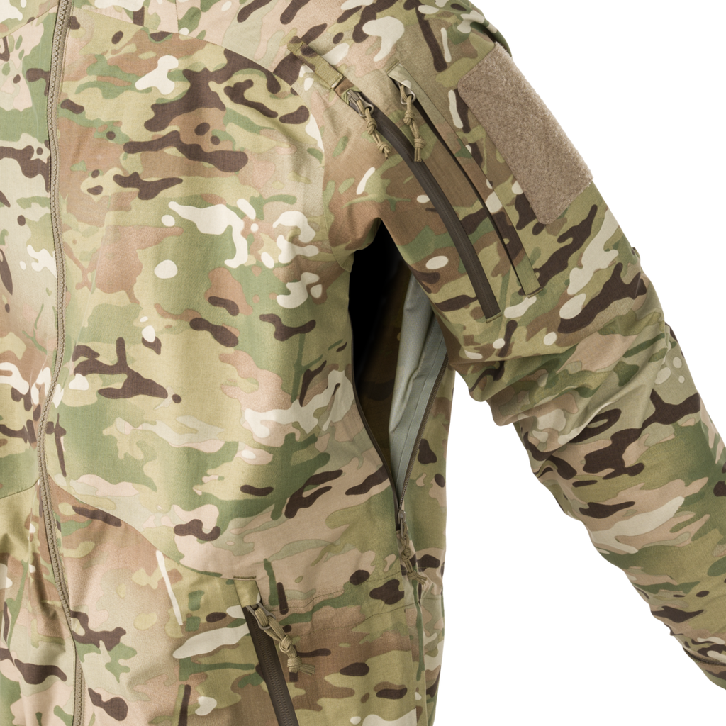 Culoare: MultiCam