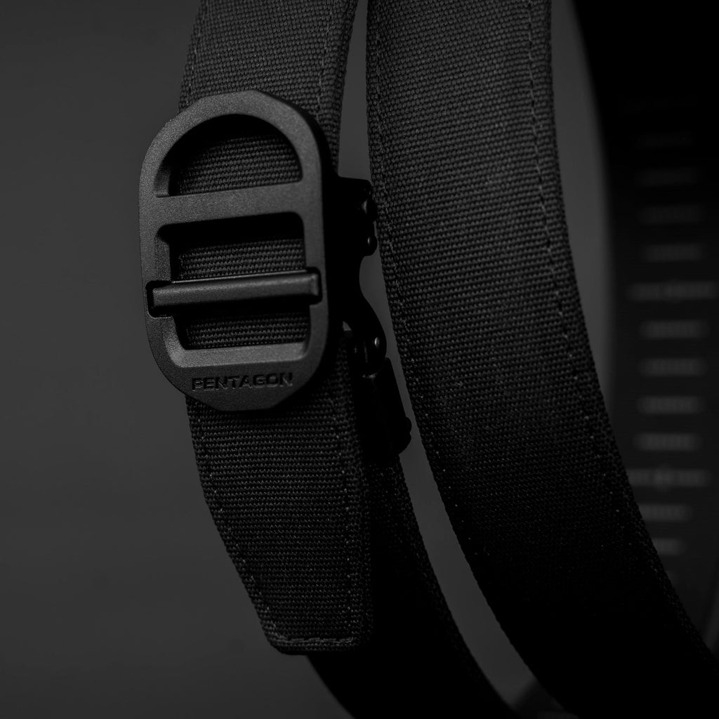 Curea tactica Chuck Ratchet DRK Pentagon, detaliu