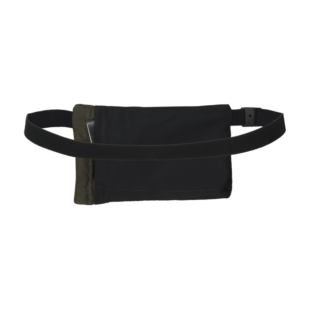 Culoare: Negru