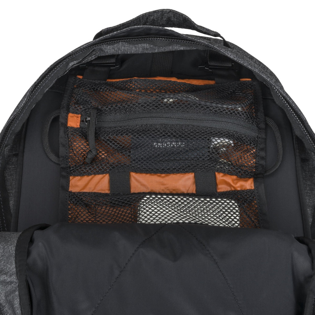 Culoare: Negru