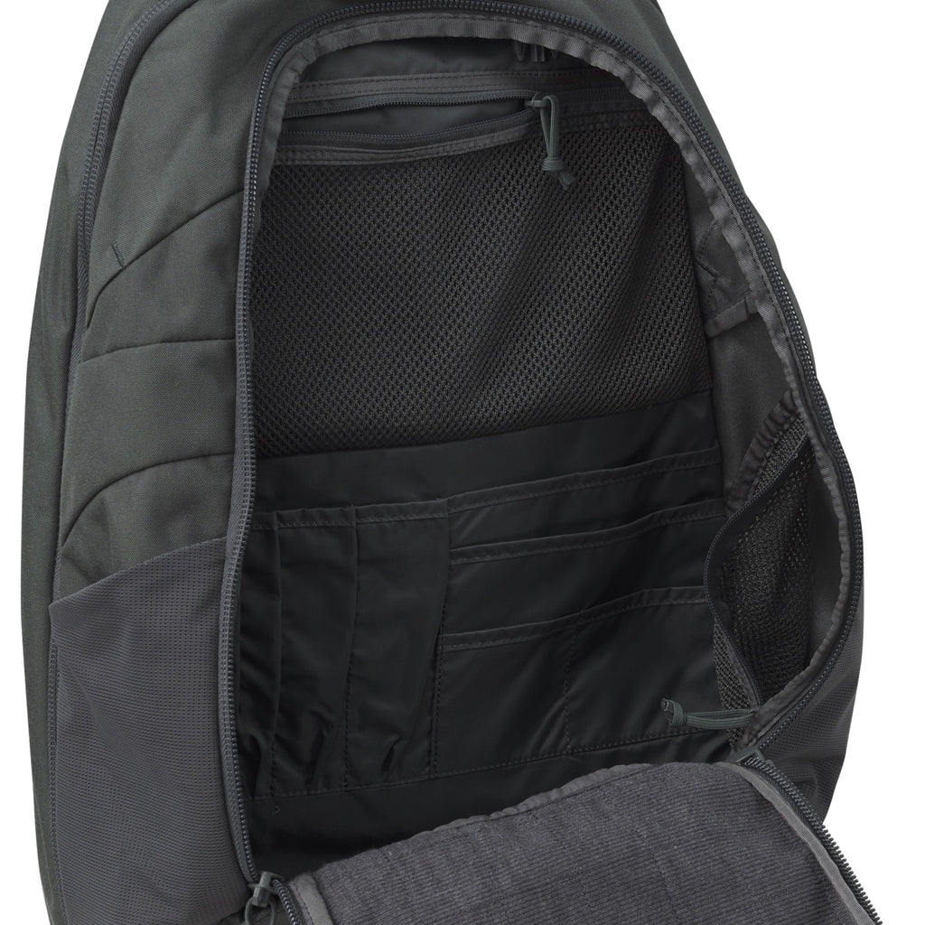 Culoare: Negru