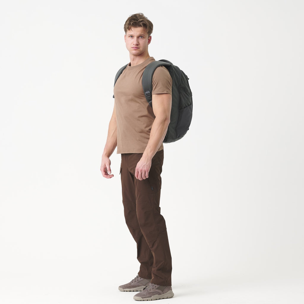 Culoare: Negru