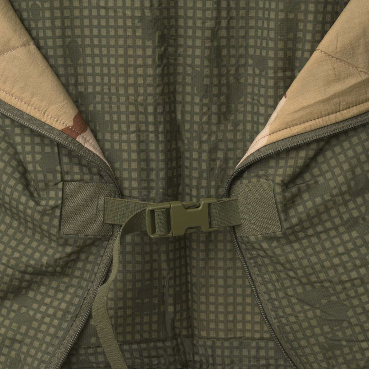 Culoare: Mitchell Camo Leaf / Clouds
