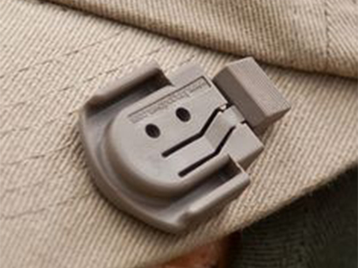 Suport lampa de casca SUREFIRE (adaptor Tango Down)