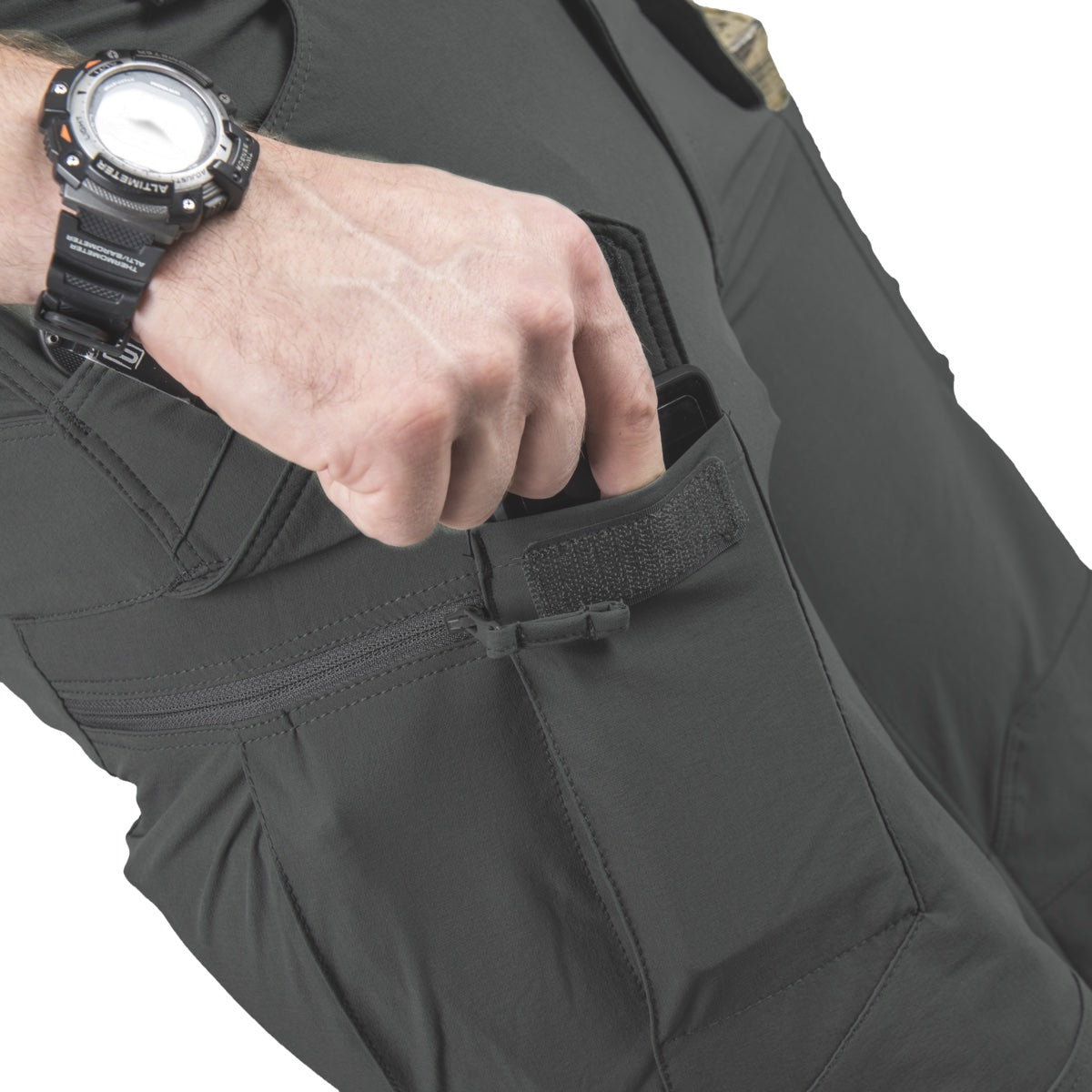 Culoare: Negru
