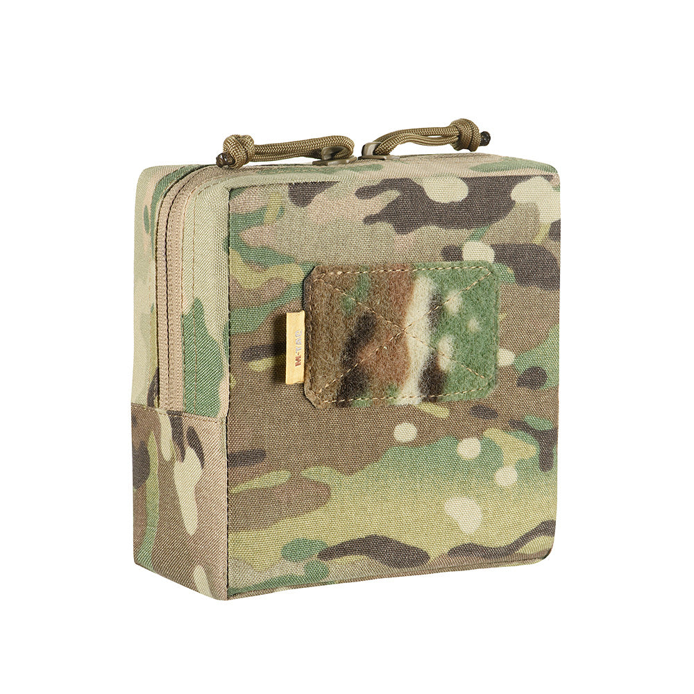 Culoare: MultiCam