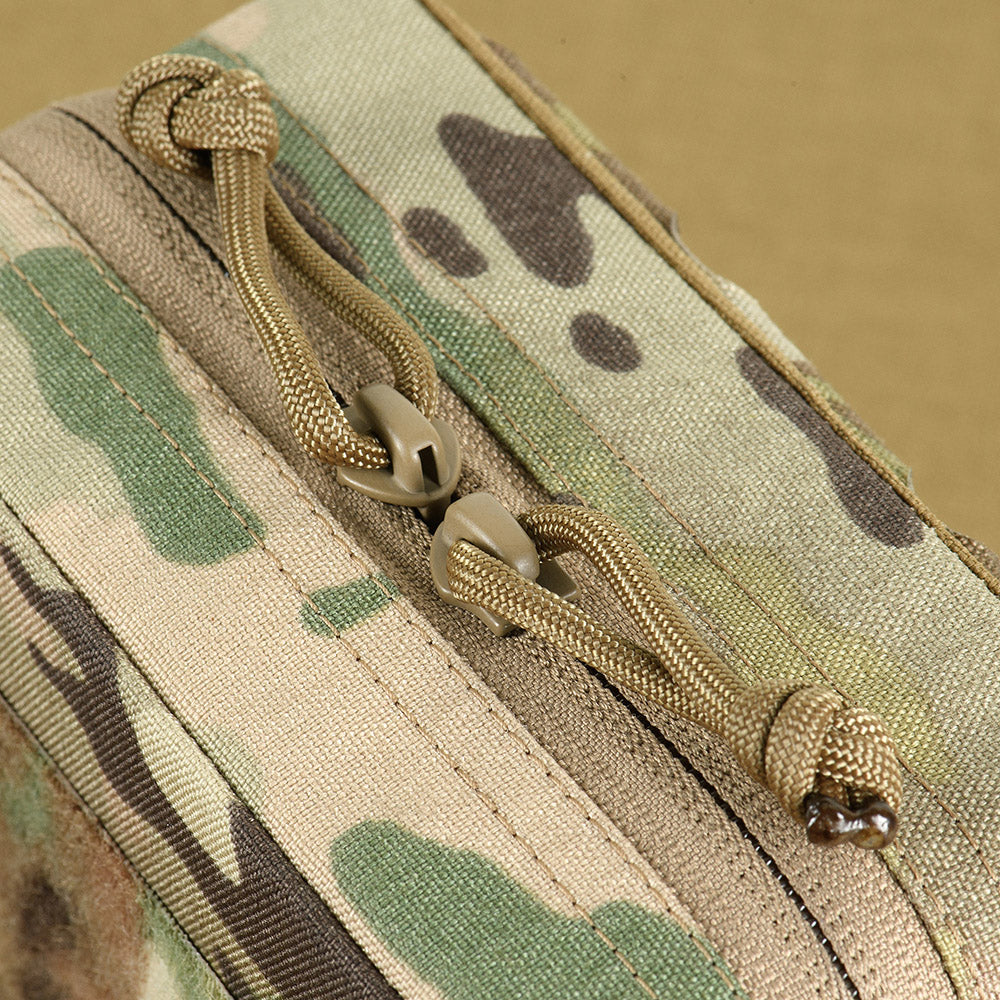 Culoare: MultiCam