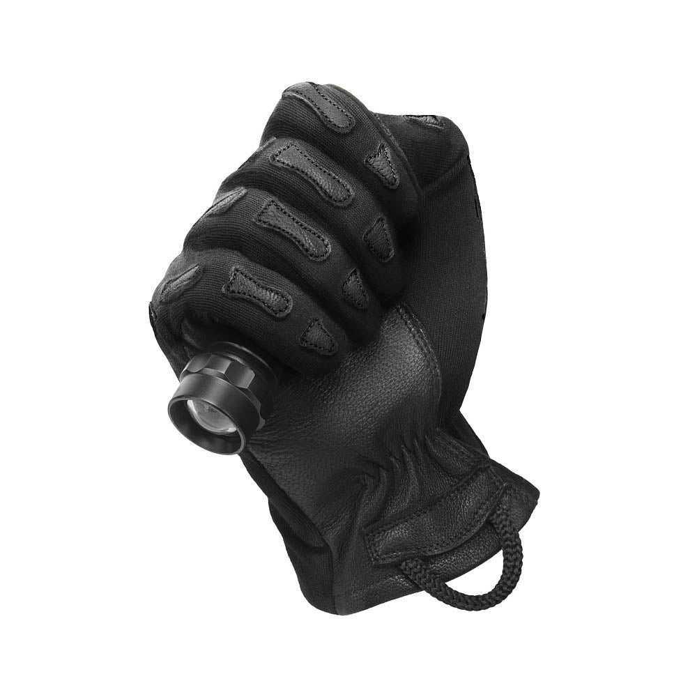 Culoare: Negru