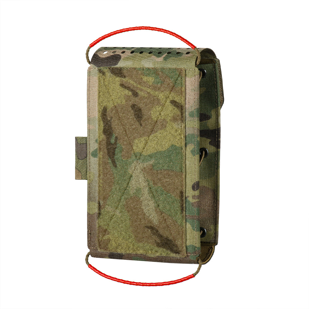 Culoare: MultiCam