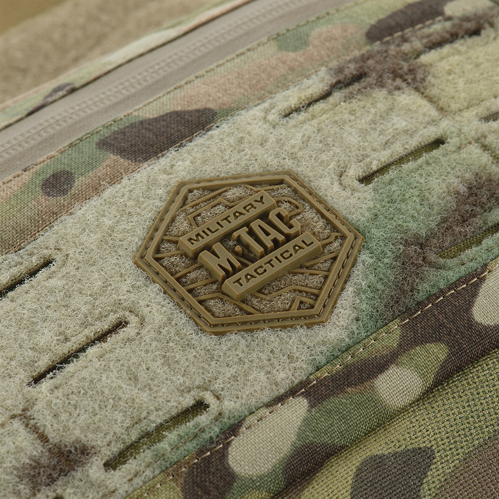 Culoare: MultiCam
