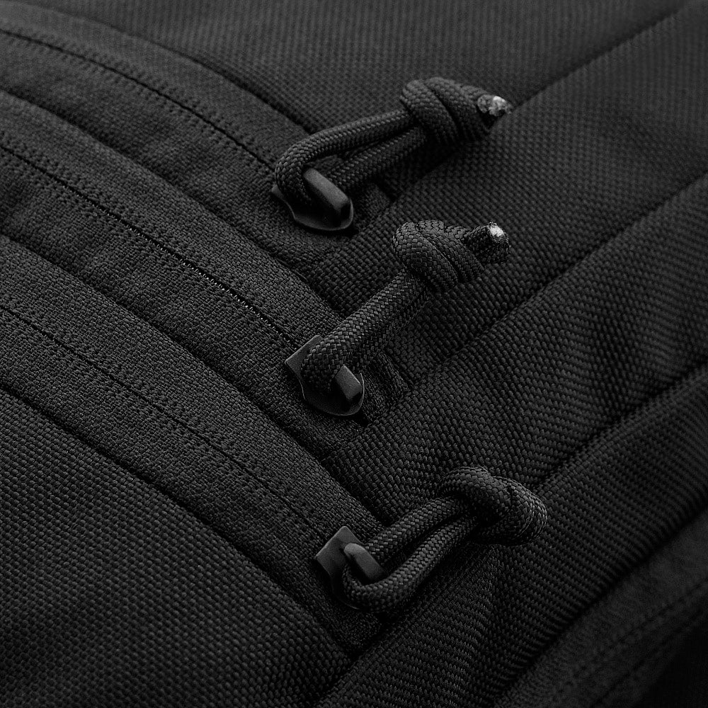 Culoare: Negru