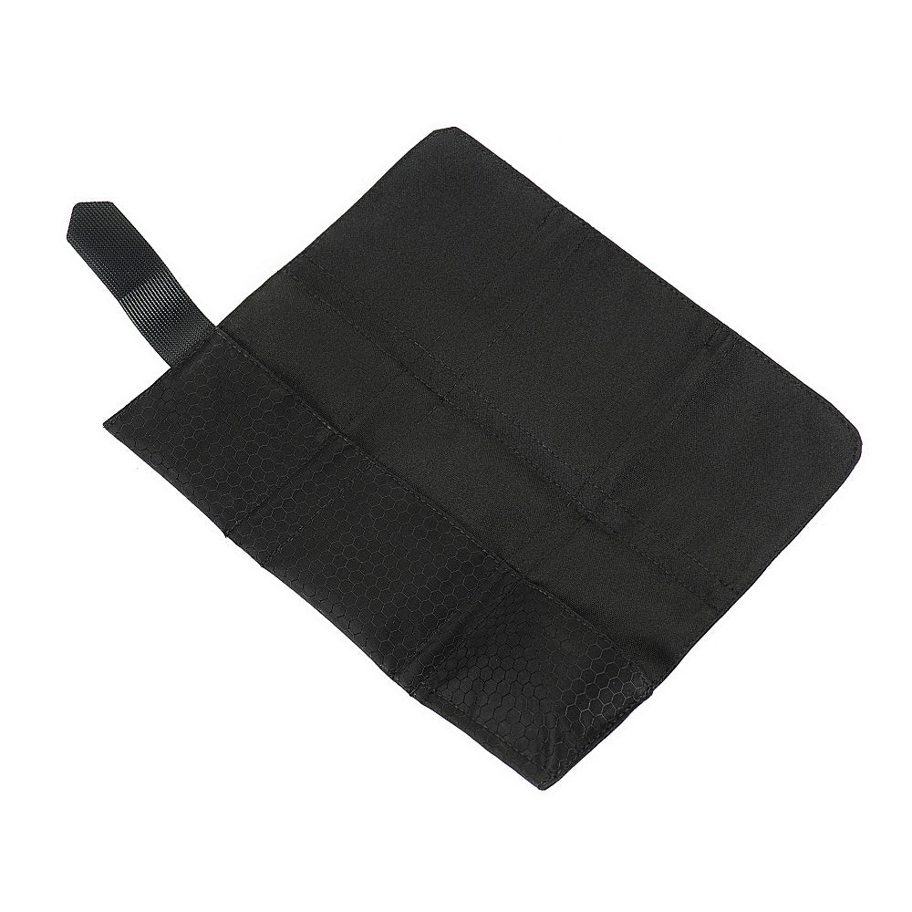 Culoare: Negru
