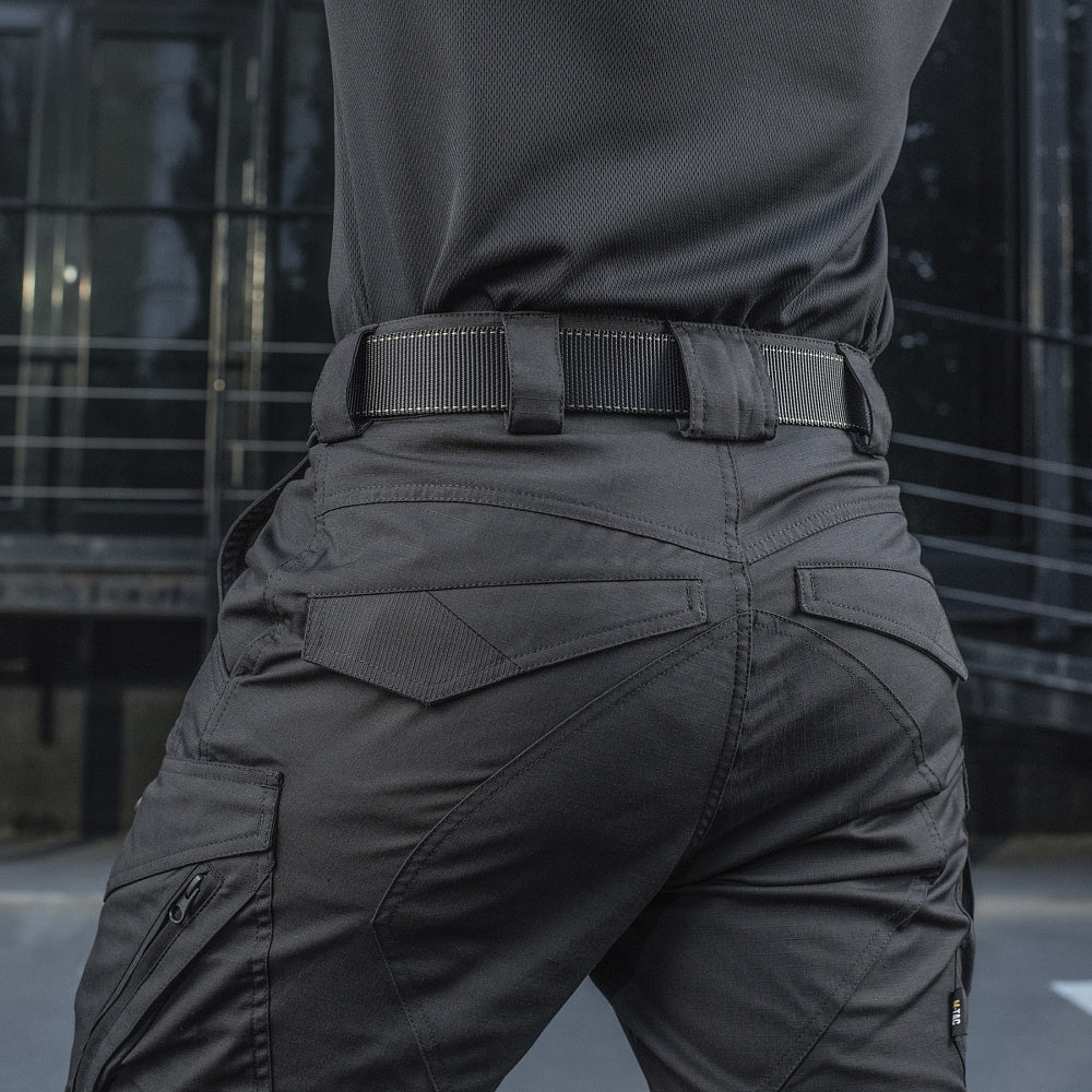 Culoare: Negru
