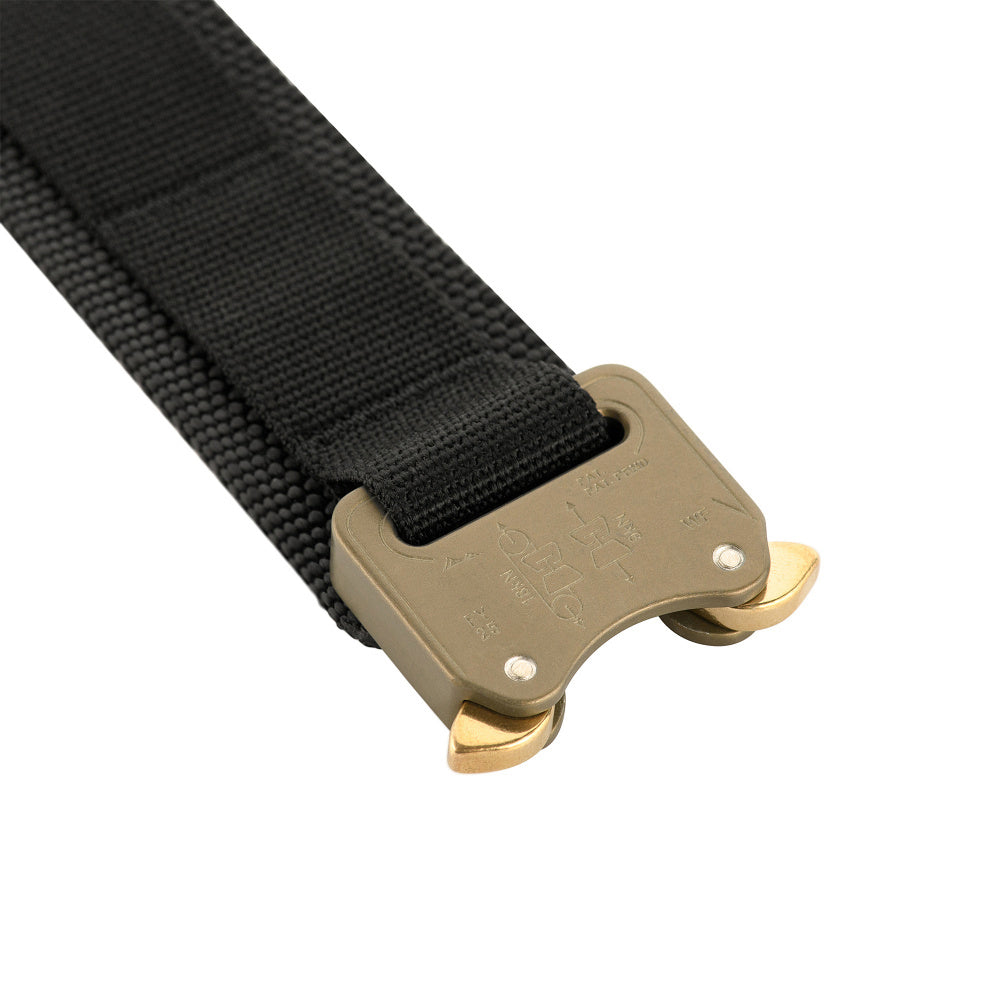 Culoare: Negru