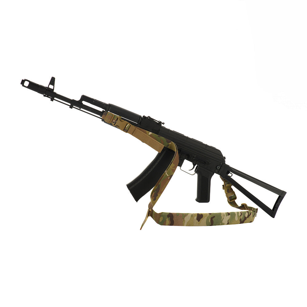 Culoare: MultiCam