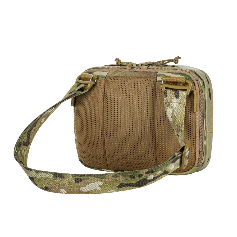 Culoare: MultiCam