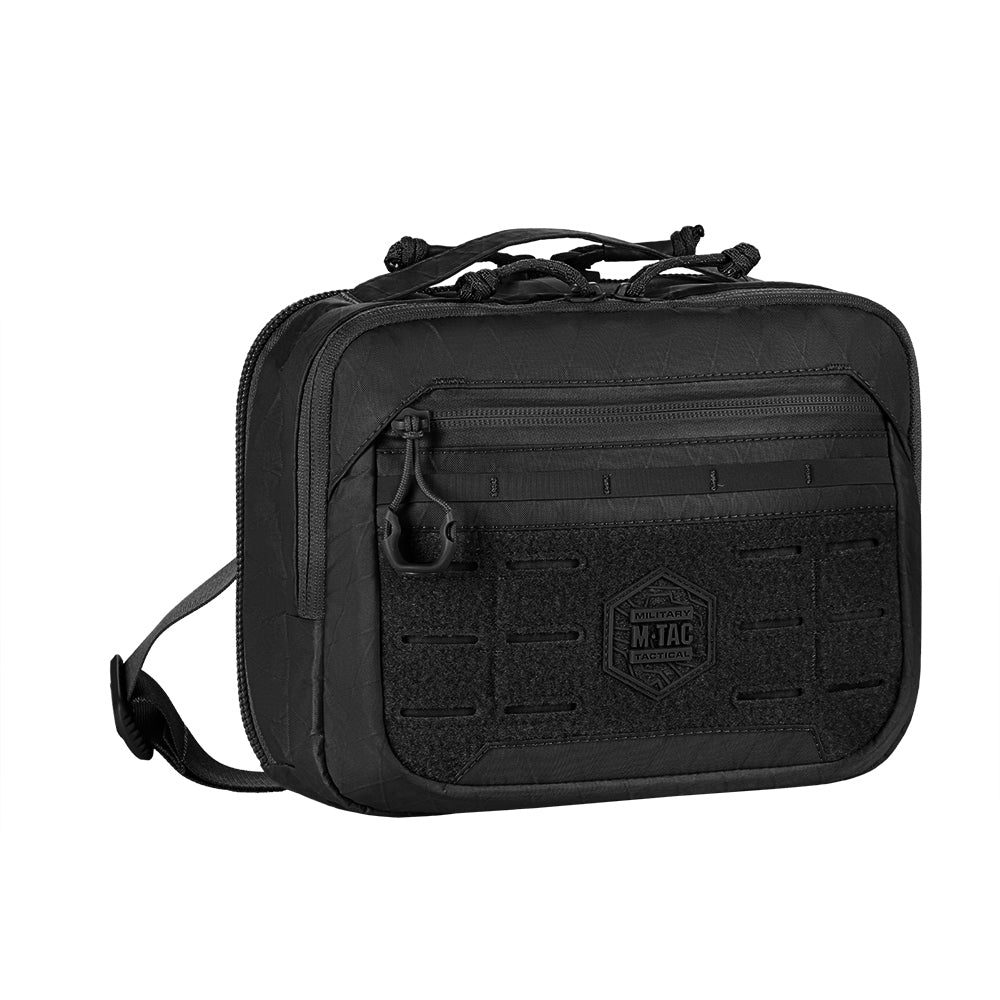 Culoare: Negru