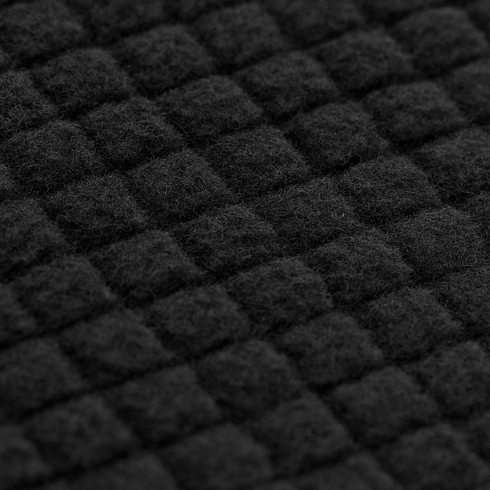 Culoare: Negru