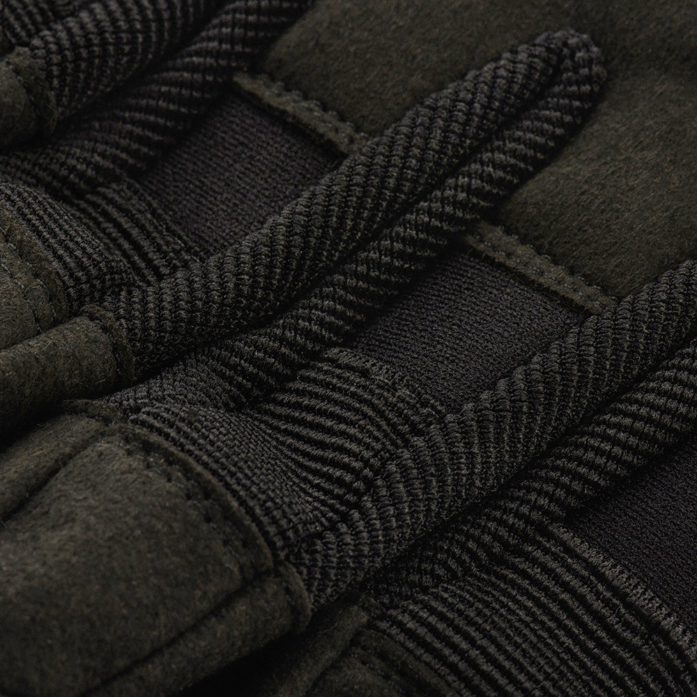 Culoare: Negru