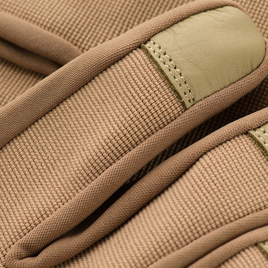 Culoare: Kaki